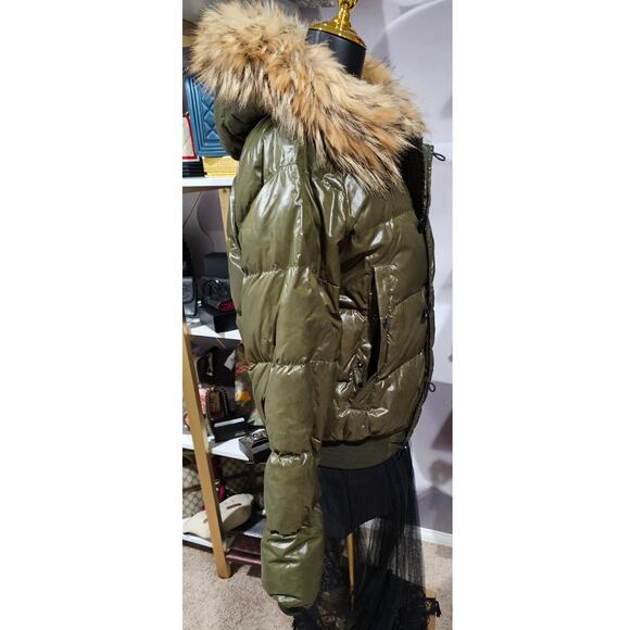 Moncler Down Hooded Jacket with Genuine Fur Olive Green - Picture 5 of 16